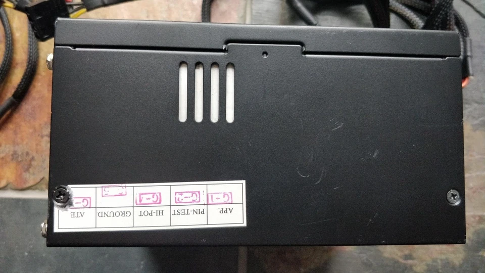 OCZ StealthXStream OCZ400SXS-UK 400W 240V 20+4 Pin ATX Desktop PFC Power Supply - Image 4 of 4