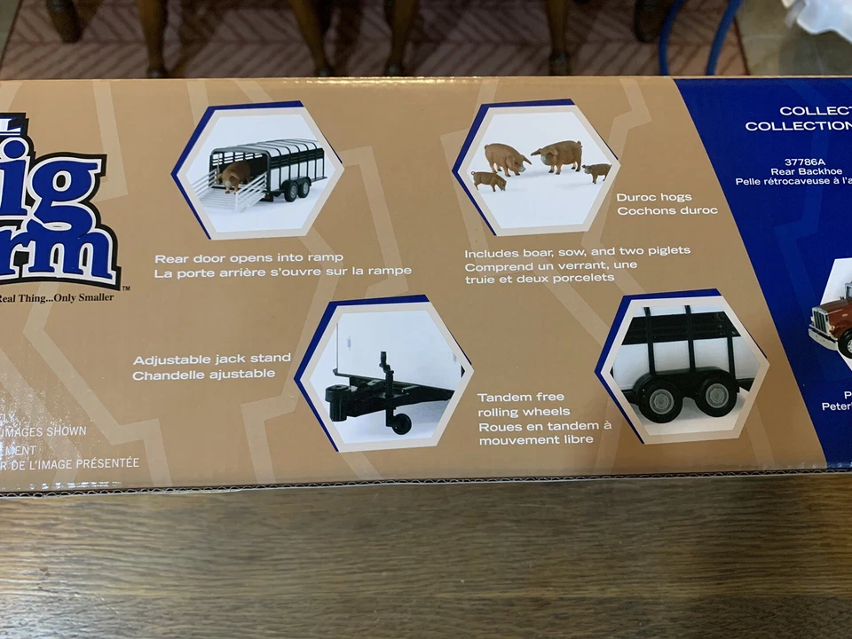 Remolque para cerdos ERTL BIG FARM con cerdos.  Escala 1/16.   Nuevo en caja. Foto 4 de 4