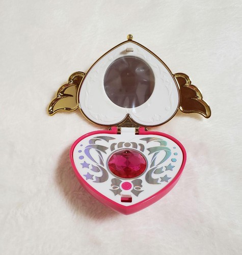 Bandai Sailor Moon Moonlight Memory Series Transformation Brooch Mirror Case
