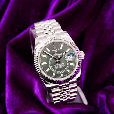 Rolex Sky-Dweller  Ref. 336934 42mm Oystersteel & White Gold Excellent Condition
