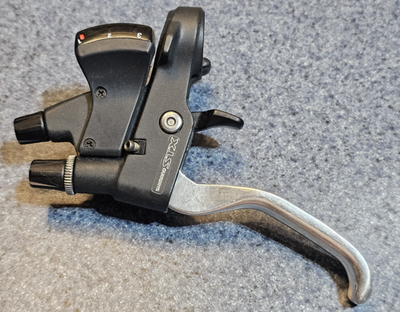 Levier De Vitesses Gauche Shimano ST-MC34 STX – 3 Vitesses – VTT – Occasion Japon