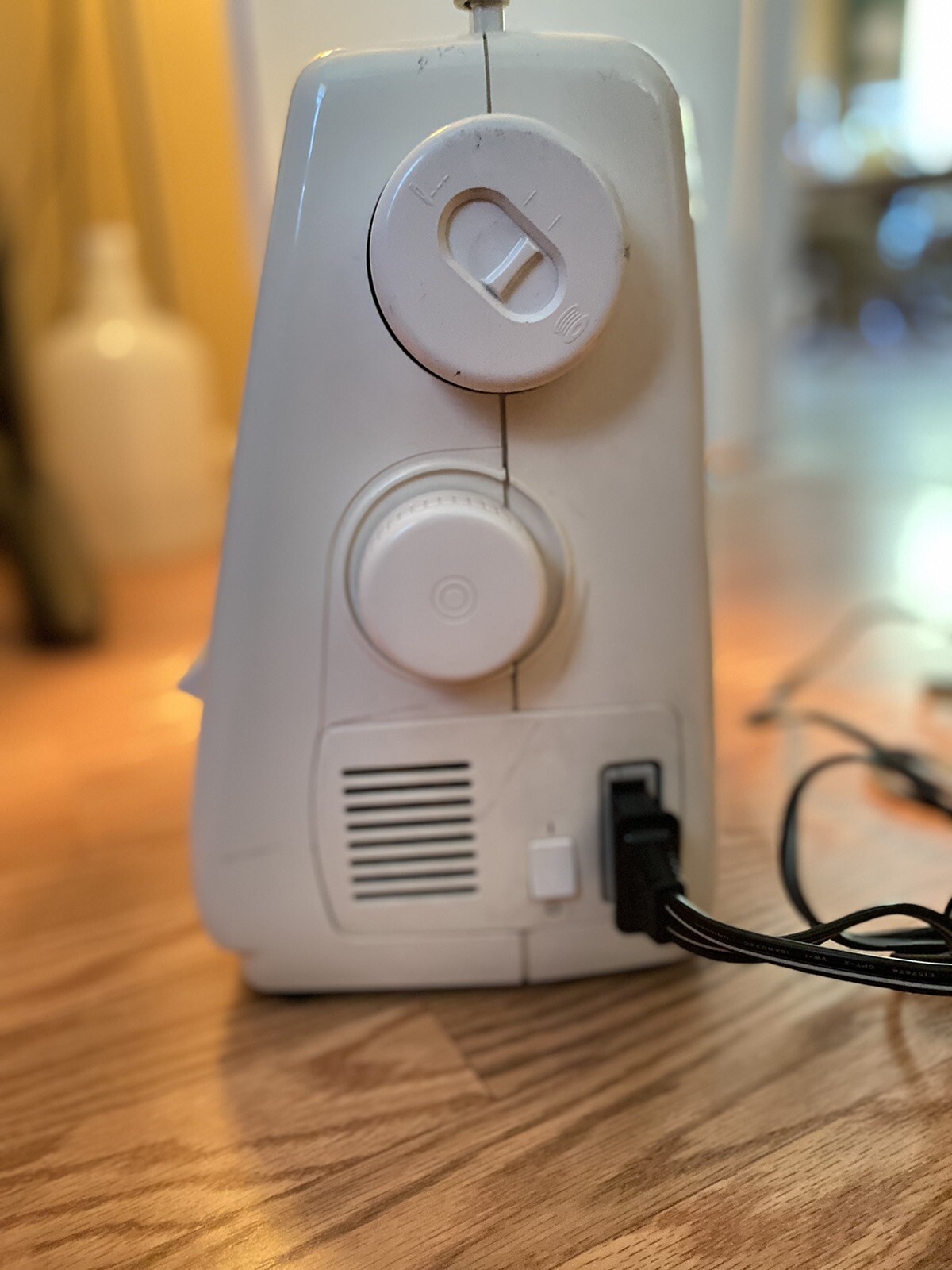 Brother XR3140 Computerized Sewing And Quilting Machine W/ Foot Pedal