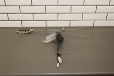 1991-1997 Toyota Land Cruiser Lexus Lx450 Fzj80- Right Front Door Latch