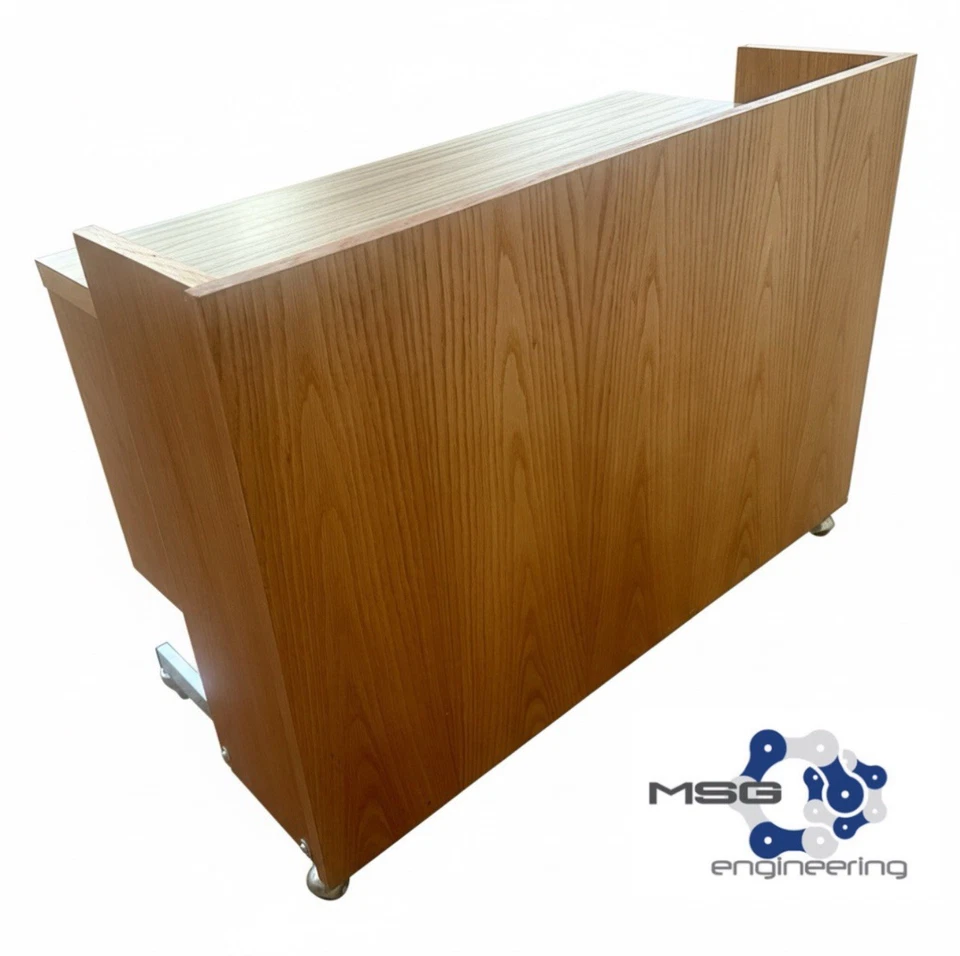 Escritorio rodante pequeño vintage moderno de mediados de siglo de roble - Designcraft años 70 Foto 2 de 4