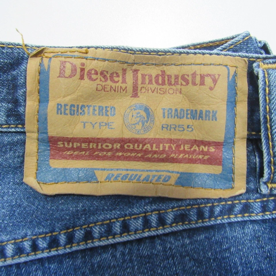 Diesel Women’s Regular Fit Bootcut Leg Blue W28 / L 33 UK 10 REF (Y04698) - Image 4 of 4