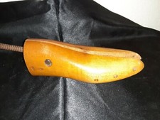 SHOE STRETCHER WOODEN NO. 8 MARKED Patt OCT.19 VINTAGE