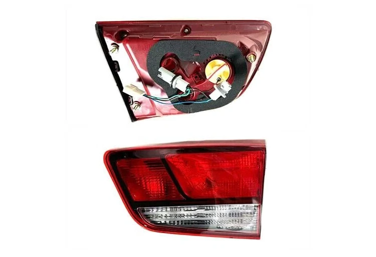 Luz trasera cordero interior lado derecho para KIA RIO 2018-2023 HATCHBACK 92404-H9000 Foto 2 de 3