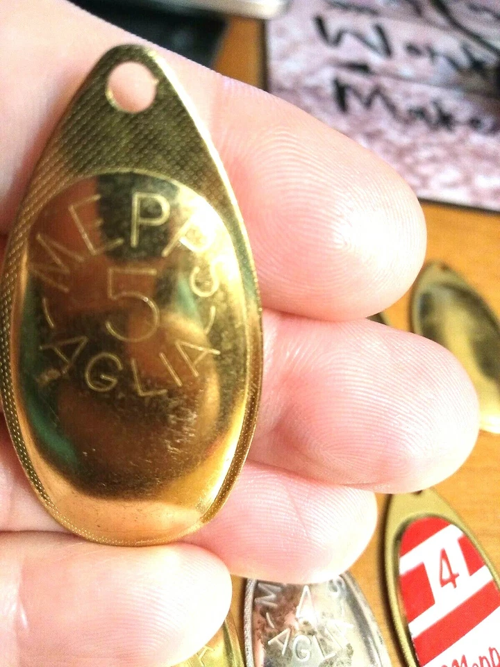 Señuelos giratorios vintage Mepps #5 AGLIA y #4 hechos en Francia 3 cucharas Gator personalizadas Foto 3 de 4