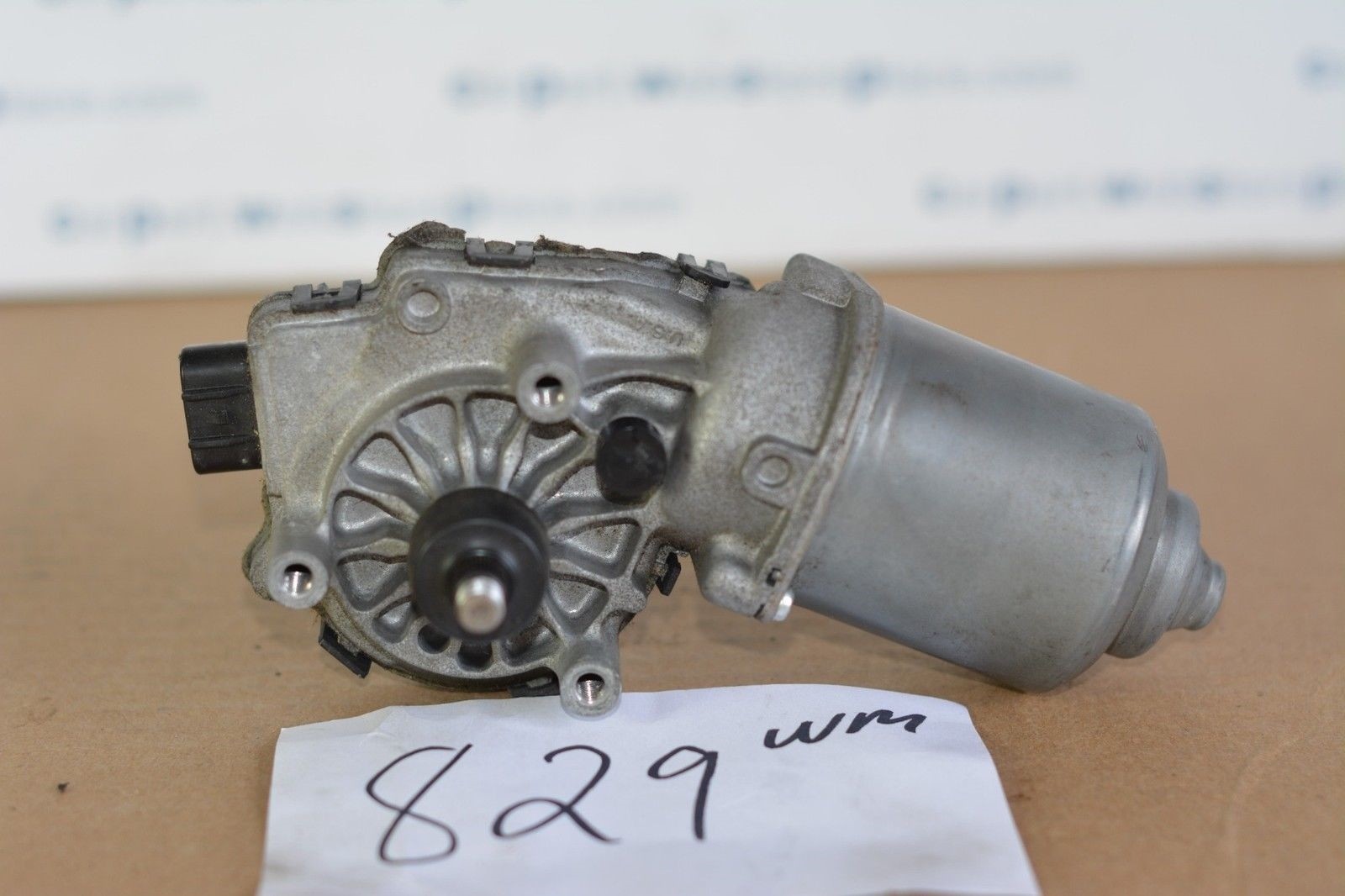07 08 09 10 11 Toyota Camry FRONT Used front Windshield Wiper Motor  #829