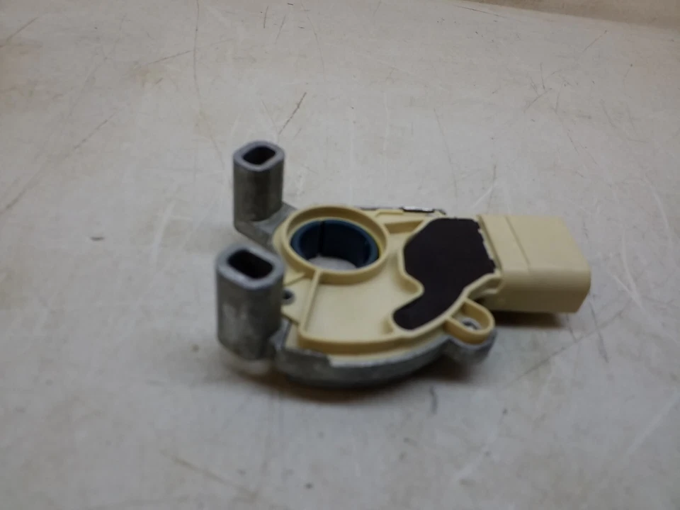 NS27 Kemparts Neutral Safety Switch NS27 Kemparts Neutral Safety Switch - Image 4 of 4