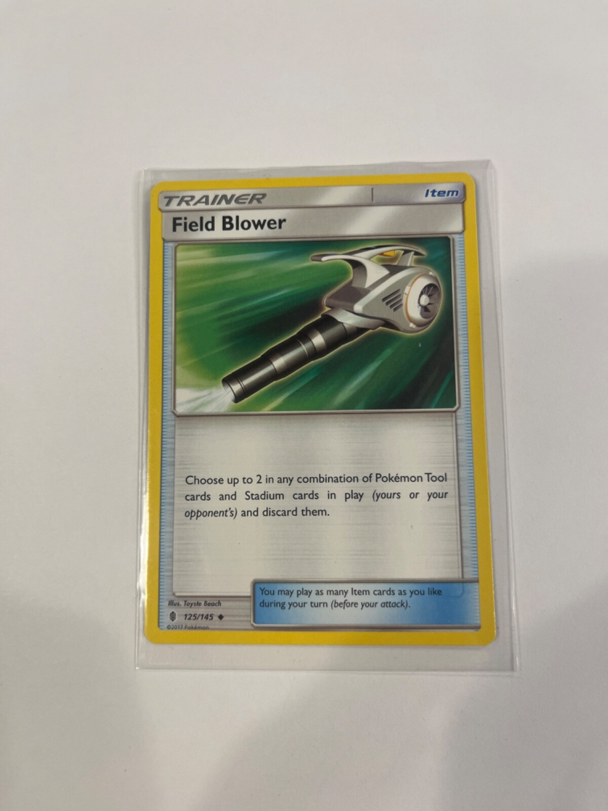 Field Blower 125/145 Uncommon 2017 Sun & Moon Guardians Rising Pokémon Trainer