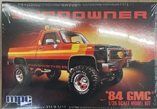 MPC 1/25 Scale 1984 GMC Sundowner Model Kit New Sealed FREE SHIPPING