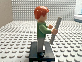 LEGO Harry Potter Minifigure - Arthur Weasley - HP089 from set 4840