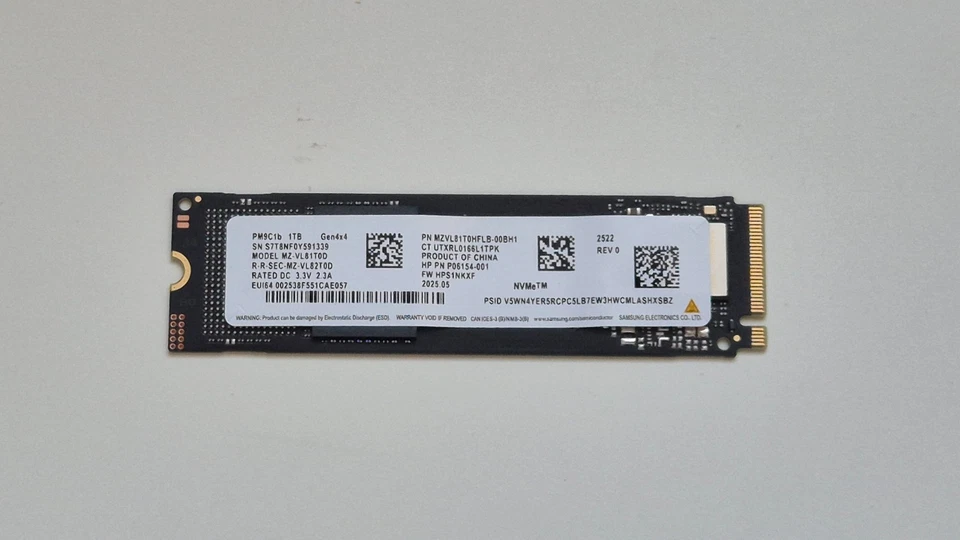 Samsung PM9C1b 1TB NVMe PCIe M.2 SSD Gen4 x4 - MZVL81T0HFLB (As new)