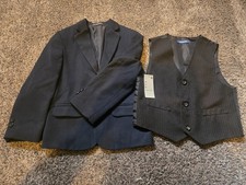 boys van heusen suit jacket plus a vest size 6