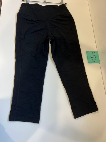 Nike Dri Fit Mid Rise Activewear Capri Leggings Black Size Small