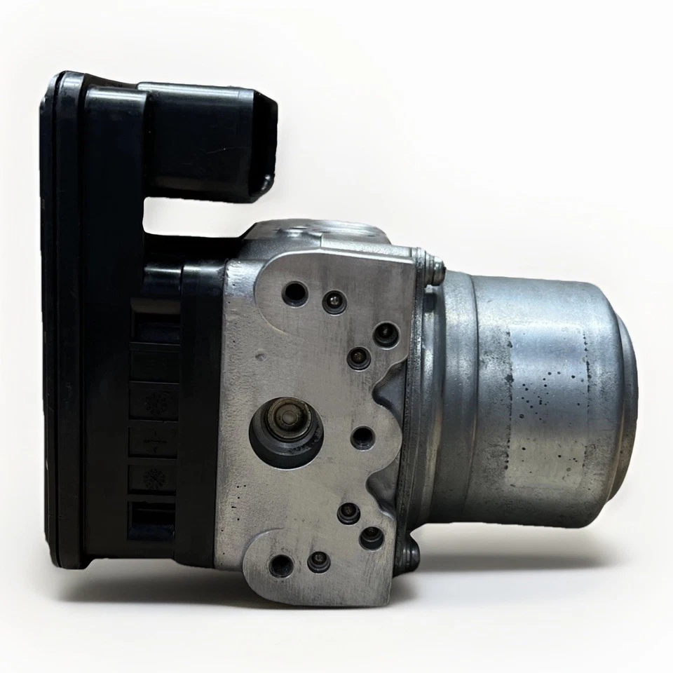 Módulo de bomba de freno ABS reacondicionado 2005-2006 Acura TL | SEPA0 Foto 4 de 4