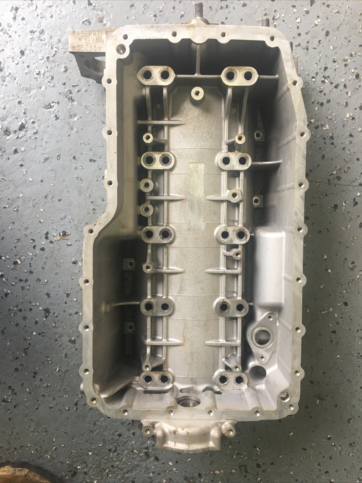 04-17 Maserati GranTurismo GranCabrio M145 4.2L Lower Engine Block 222296 OEM