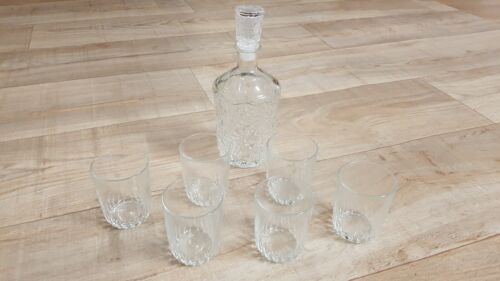 6 Gläser mit Glaskaraffe - Bild 1 von 6