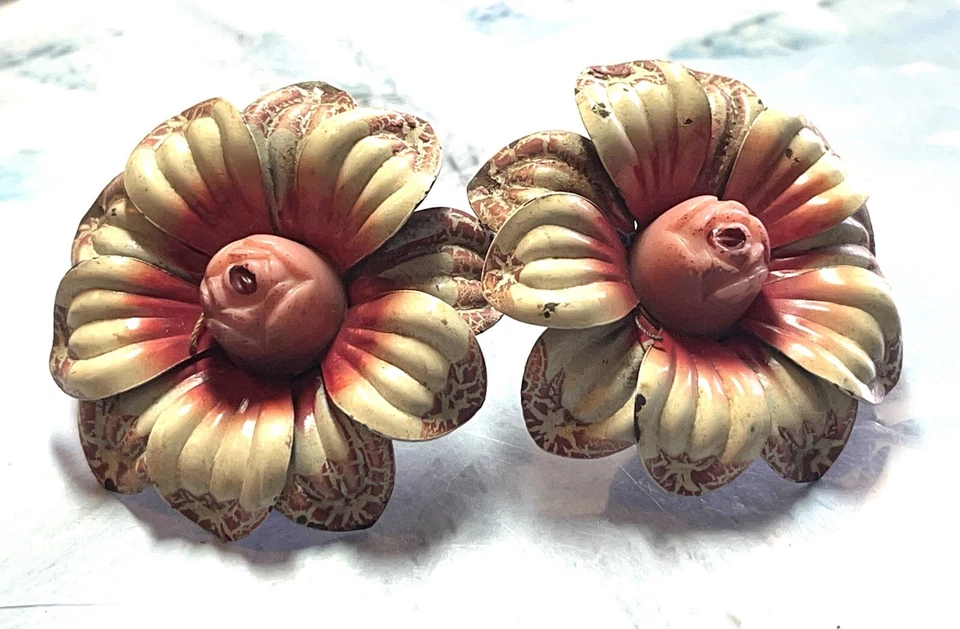 Vintage Giant Metal Enamel Flowers-Earrings, Furniture Buttons - Image 3 of 4
