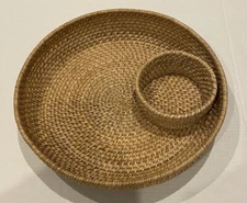 Crate & Barrel Nantucket Weave Basket Chip And Dip Serving Platter 14 in.