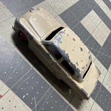 Dinky Toys No. 170 Ford Sedan - Tan