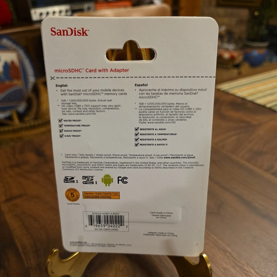 SanDisk microSDHC 8GB Class 4 - MicroSDHC Card - Retail - SDSDQR-008G-A46AC - Image 2 of 2