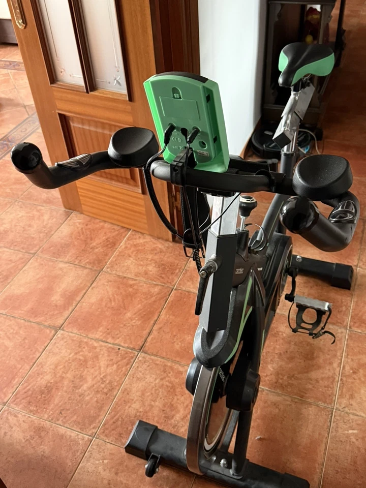 Bicicleta estática Clover Triburo 3.0 Indoor Volante de inercia Silenciosa - Imagen 4 de 4
