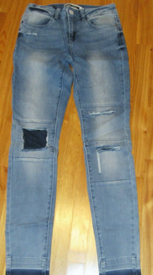 Noisy May 28''W 32''I Junior SKinny Legging NWT Stretch Denim Jeans Comfort NICE!
