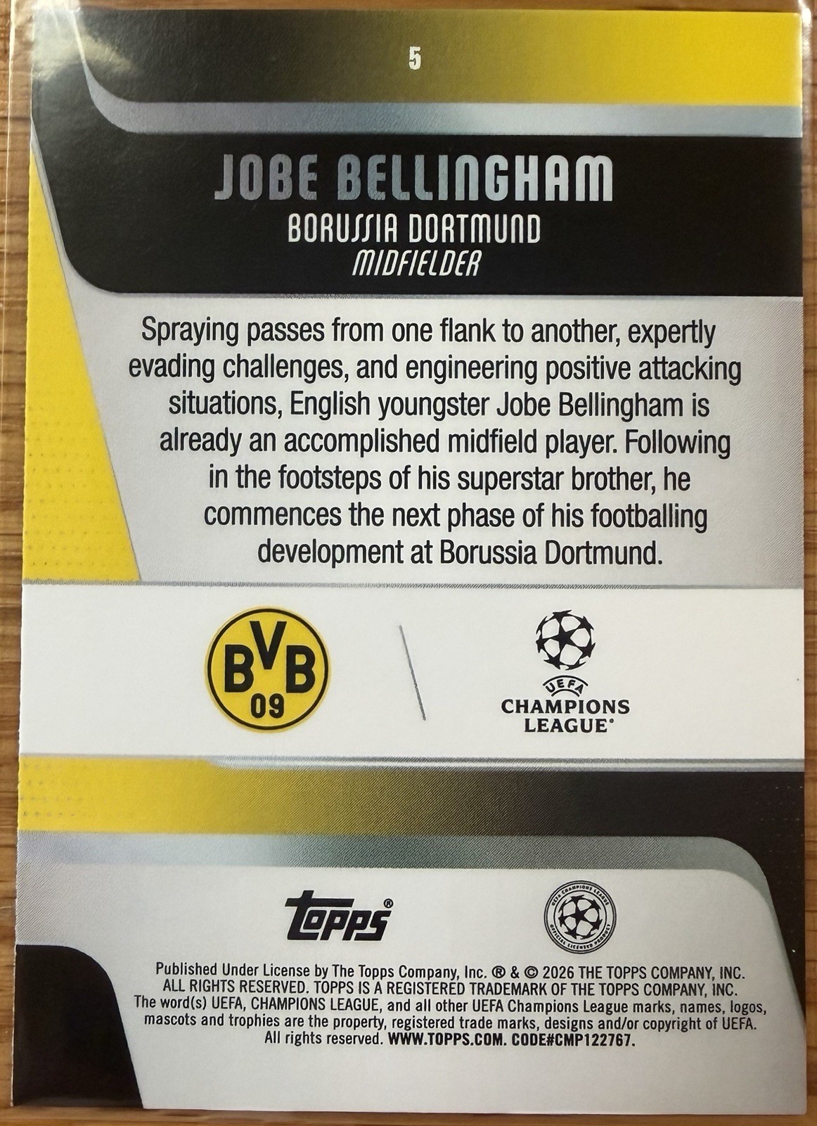 Topps 2025-26 UEFA Club Purple Easter Egg Jobe Bellingham Dortmund #5 RC view 2