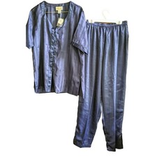 New Vintage Victorias Secret Pajamas Set S Silky Satin Gold Label Quiet Luxury