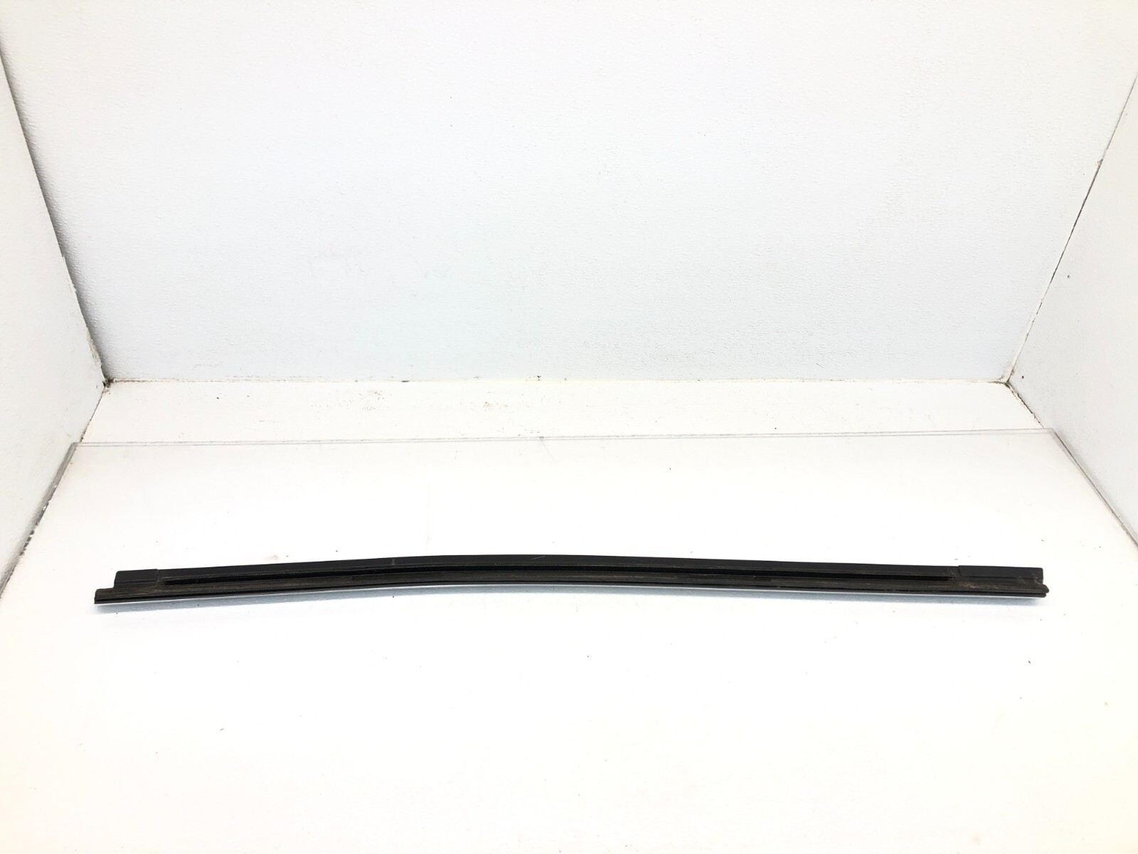 Maserati Levante 2017-2020 REAR+RIGHT Trim molding