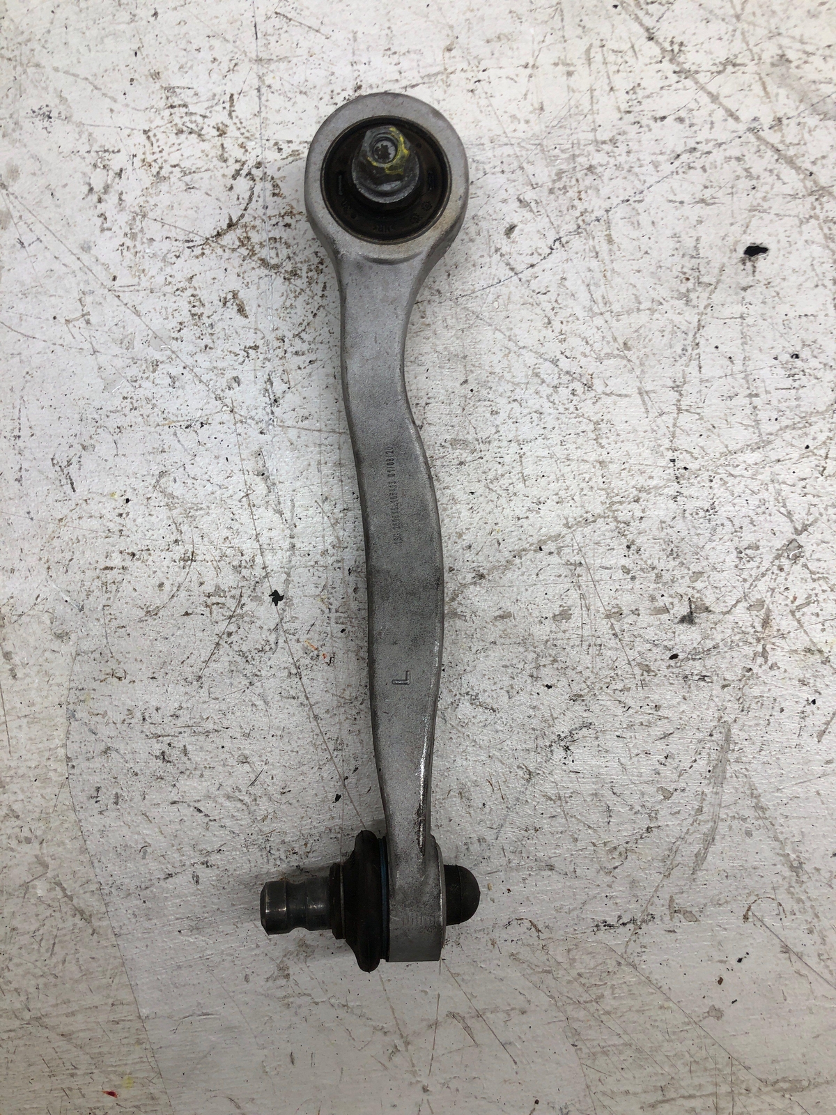 2009-2011 BENTLEY CONTINENTAL FRONT LEFT UPPER FORWARD REARWARD CONTROL ARM SET