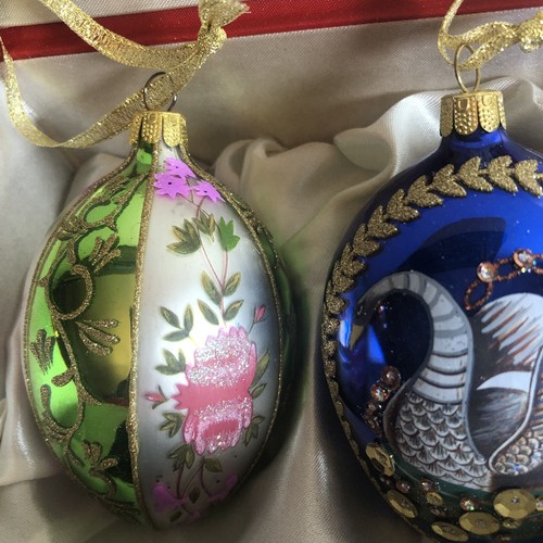 Joan River Egg Ornaments 8 Embellished Glitter Christmas Holiday Boxed Fancy - Picture 2 of 11