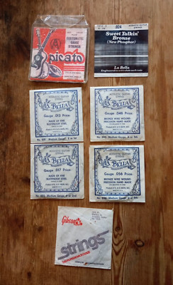 Vintage Lot 70er 80er Akustikgitarre Saiten Gibson La Bella Requisiten Set Dressing