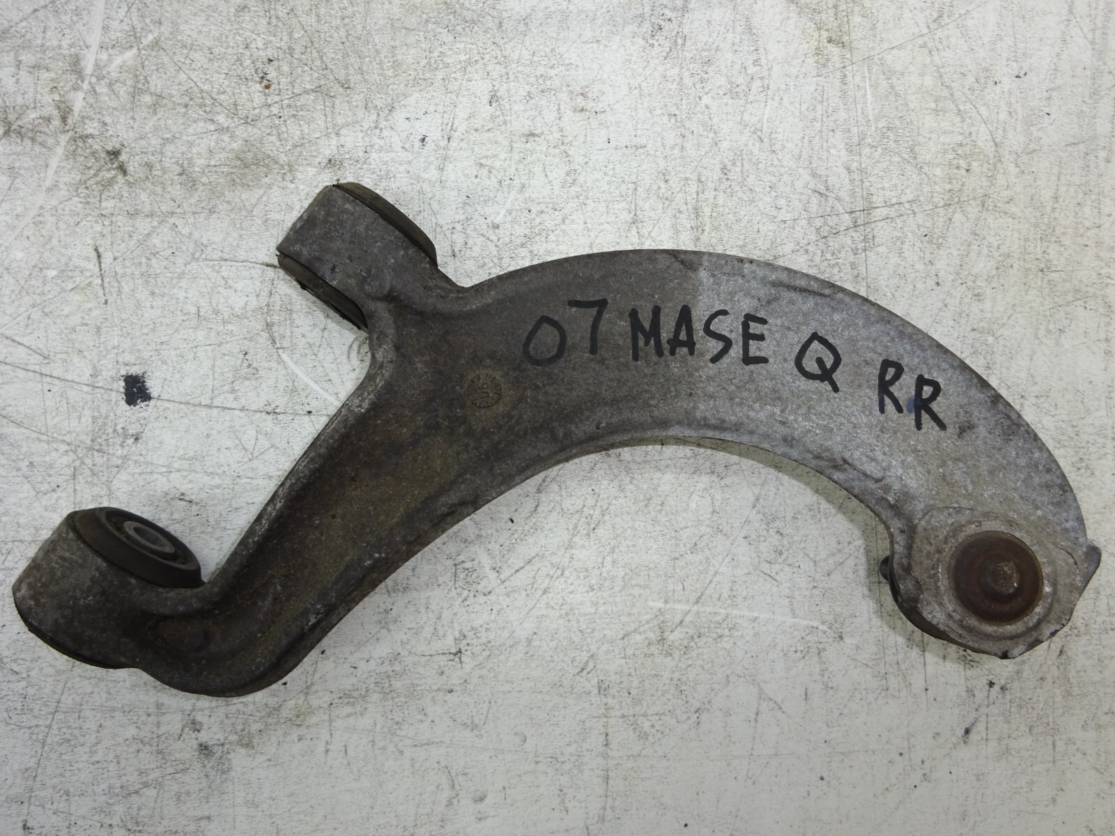 03-10 Maserati Quattroporte Upper Control Arm Rear Right Passenger OEM DE2209184