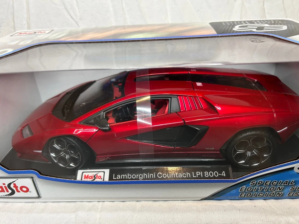 Maisto 1: 18 特别版压铸 - 兰博基尼 Countach LPi 800-4 - 红色 — 第 3/4 张图片