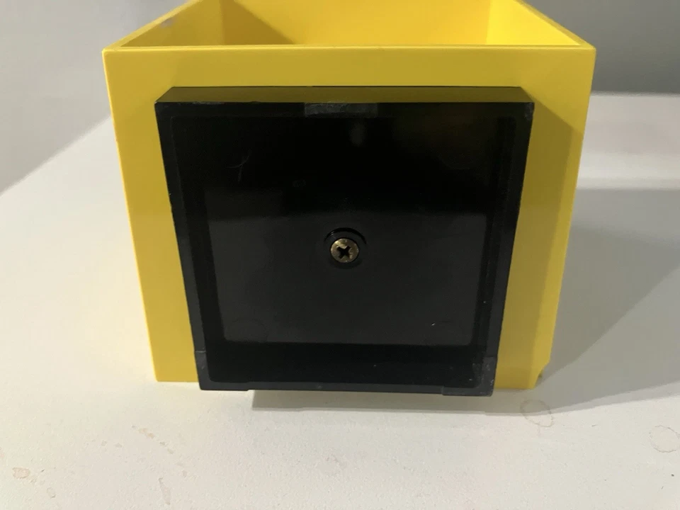 Blessing West Germany Alarm Clock Yellow Square Mid Century Modern - Image 3 of 4