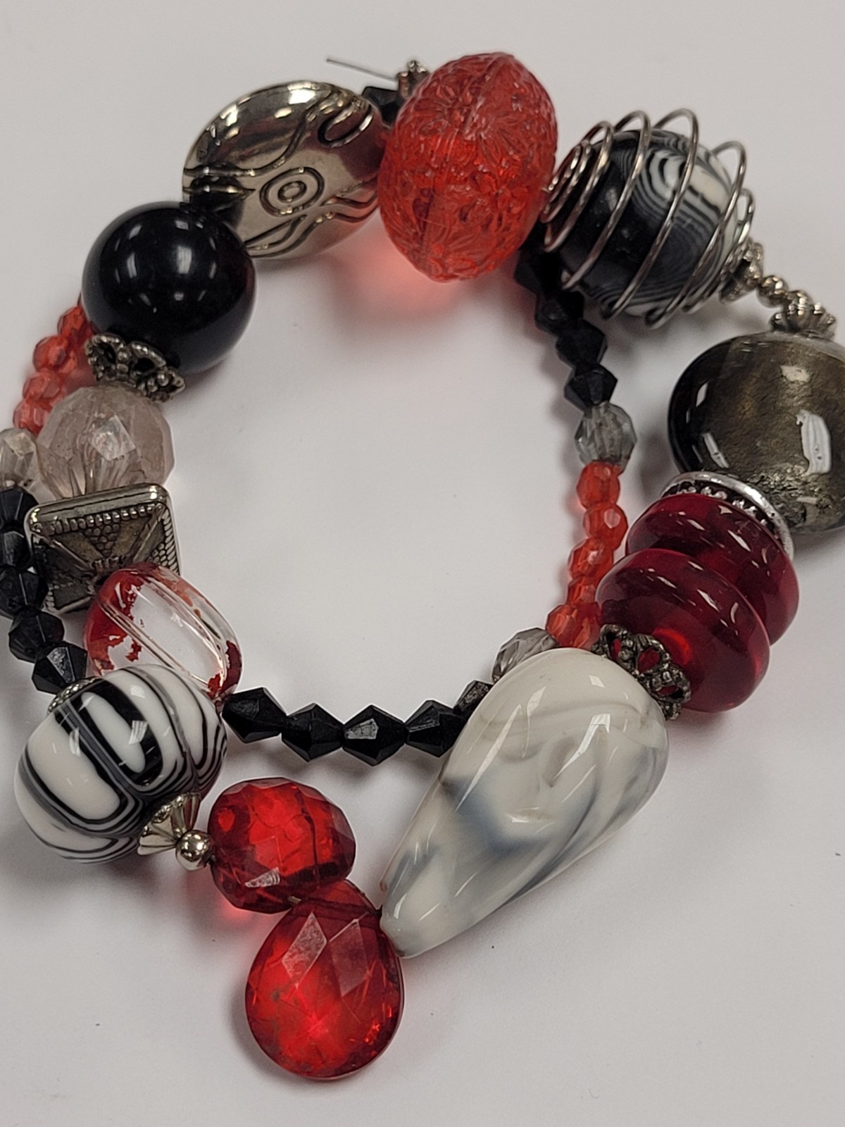 Vintage Red Black Abstract Beaded 16