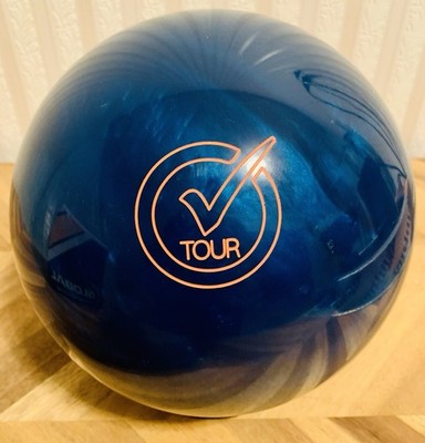 900 Global Wolverine Bowling Ball 1st Quality Undrilled | 15lbs