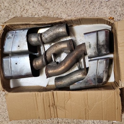 CLS63 Tips CLS Chrome Muffler Dual Exhaust Logo Pipe. W218 