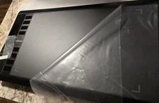 Ugee M708 Graphics Drawing Pen Tablet, 10x6 in - Black 8 Hot Keys - 8192 Level