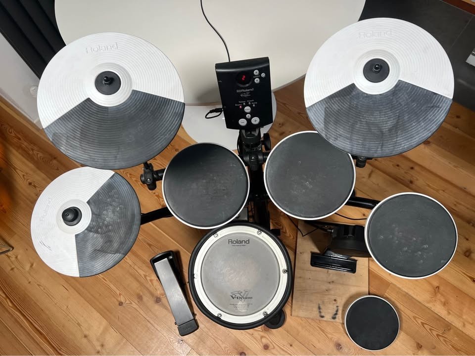Batteria elettronica Roland TD-1KV V-Drums con upgrade cassa - Problema Hihat