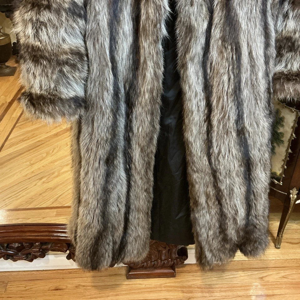 Long Raccoon SZ M Fur Coat - Image 4 of 4
