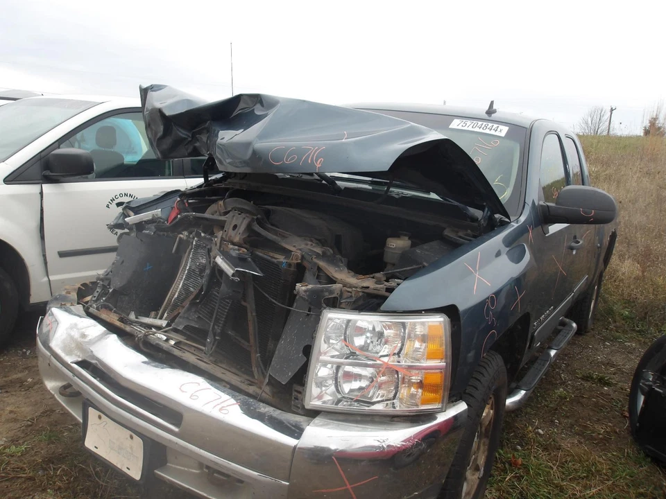 Used Rear Right Door Glass Rear fits: 2012 Chevrolet Silverado 1500 pickup Exten - Image 2 of 4