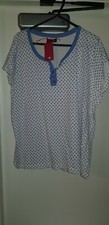 F F, white and blue polka dot, sleep top. Size 20/22 .E006