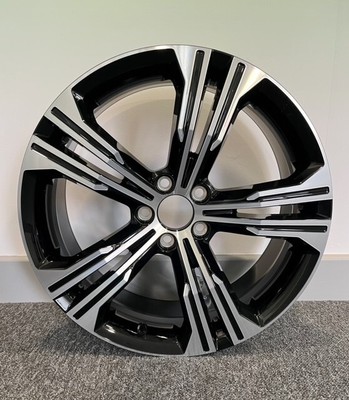 Genuine Volvo Xc40 R-design 19” Alloy Wheel 7.5jx19 31471556 for 