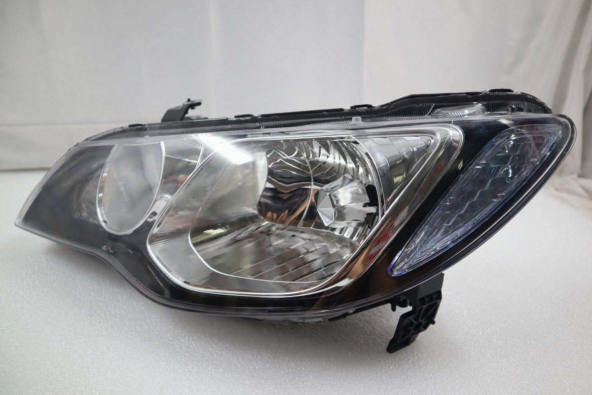 JDM Chrome Clear Headlights For 06-11 Honda Civic Sedan – Left & Right Pair, Halogen Style 5 thumbnail image