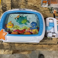 NEW SEA DREAMS SOOTHER BABY EINSTEIN MUSICAL CRIB TOY SOUND MACHINE open box