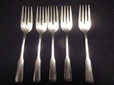 5-Wm A Rogers Oneida Ltd FRIENDSHIP PATTERN Stainless Flatware Salad Forks